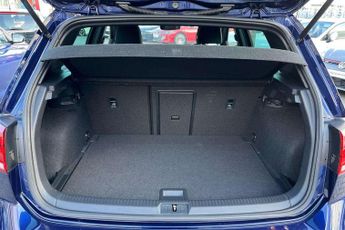 Volkswagen Golf 1.5 TSI EVO 150 R-Line Edition 5dr DSG