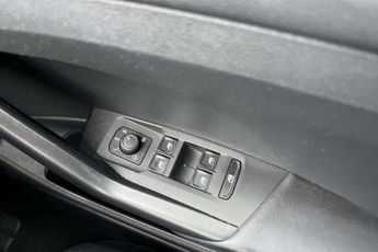Volkswagen T-Cross 1.0 TSI 110 SE 5dr DSG