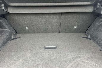 Nissan Qashqai 1.3 DiG-T MH 158 N-Connecta 5dr Xtronic