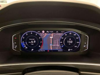 Volkswagen Tiguan 2.0 TSI 4Motion R-Line 5dr DSG