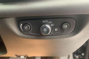 Vauxhall Insignia 1.5T Elite Nav 5dr Auto