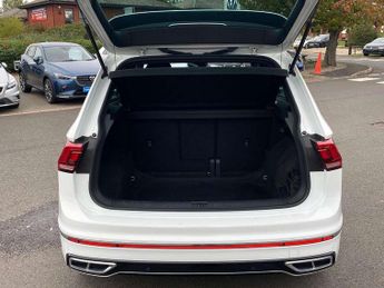 Volkswagen Tiguan 2.0 TDI 4Motion R-Line 5dr DSG