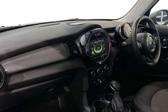 MINI Hatchback 5dr 1.5 Cooper D 5dr Auto