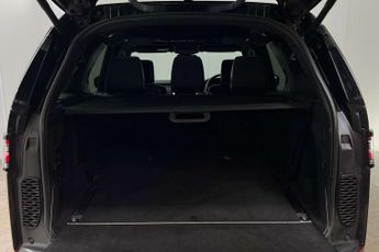 Land Rover Discovery 3.0 TD6 HSE Luxury 5dr Auto