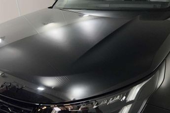 Land Rover Discovery 3.0 TD6 HSE Luxury 5dr Auto