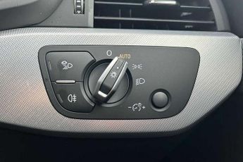 Audi A4 35 TFSI Technik 4dr S Tronic