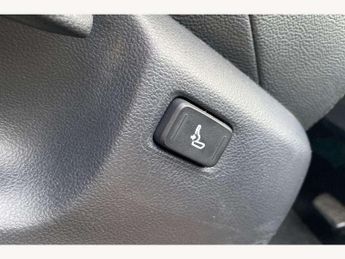 Toyota C-HR 1.8 Hybrid Excel 5dr CVT