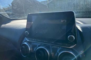 Nissan Juke 1.0 DiG-T 114 N-Connecta 5dr DCT