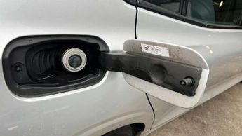 Volvo S60 2.0 T5 R DESIGN Plus 4dr Auto