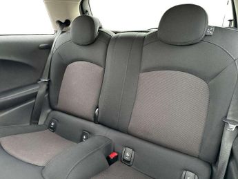 MINI Hatchback 1.5 Cooper II 3dr Auto