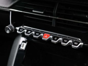 Peugeot 208 1.2 PureTech 100 Active Premium 5dr EAT8