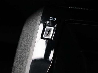 Peugeot 208 1.2 PureTech 100 Active Premium 5dr EAT8