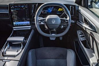 Renault Rafale E-Tech FHEV Techno Esprit Alpine 5dr Auto 4C