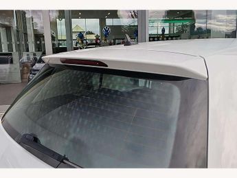 Volkswagen Golf 1.6 TDI SE [Nav] 5dr DSG