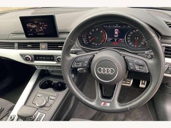 Audi A4 2.0T FSI S Line 4dr S Tronic [Leather/Alc]