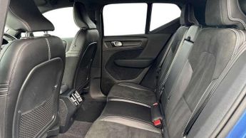 Volvo XC40 2.0 D3 R DESIGN 5dr AWD Geartronic