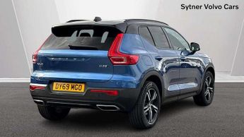 Volvo XC40 2.0 D3 R DESIGN 5dr AWD Geartronic