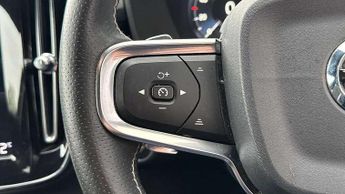 Volvo XC40 2.0 D3 R DESIGN 5dr Geartronic