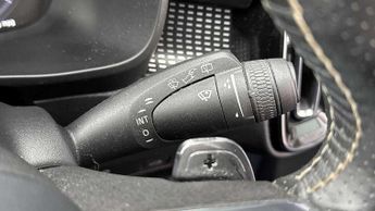 Volvo XC40 2.0 D3 R DESIGN 5dr Geartronic