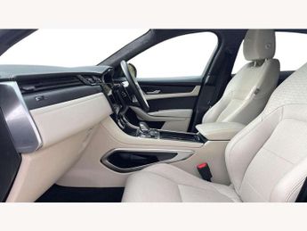Jaguar F-Pace 2.0 D200 R-Dynamic HSE Black 5dr Auto AWD
