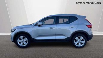 Volvo XC40 2.0 B3P Core 5dr Auto