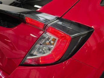 Honda Civic 1.5 VTEC Turbo Sport Plus 5dr CVT