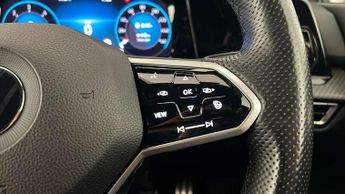 Volkswagen Golf 2.0 TDI 150 R-Line 5dr DSG