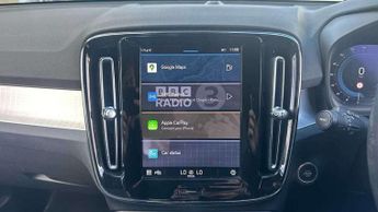 Volvo XC40 2.0 B3P Core 5dr Auto