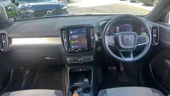 Volvo XC40 2.0 B3P Core 5dr Auto