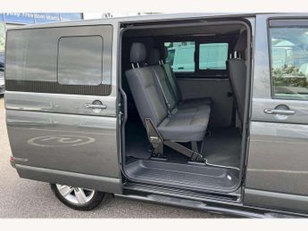 Volkswagen Transporter 2.0 BiTDI 204 Highline Kombi Van DSG