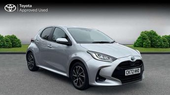 Toyota Yaris 1.5 Hybrid Design 5dr CVT