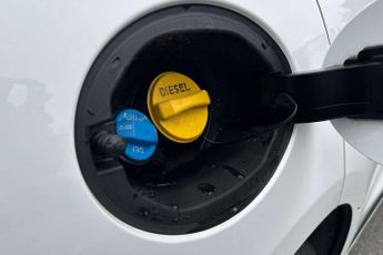 Jaguar F-Pace 2.0d R-Sport 5dr Auto AWD