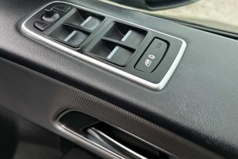 Jaguar F-Pace 2.0d R-Sport 5dr Auto AWD