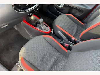 Toyota Aygo X 1.0 VVT-i Edge 5dr Auto