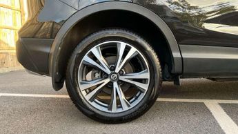 Nissan Qashqai 1.3 DiG-T 160 N-Connecta 5dr DCT