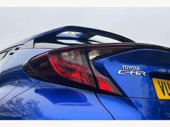 Toyota C-HR 1.8 Hybrid Design 5dr CVT