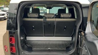 Land Rover Defender 3.0 D250 First Edition 90 3dr Auto [6 Seat]