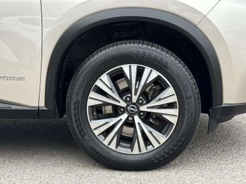 Nissan X-Trail 1.5 E-Power E-4orce 213 Acenta Premium 5dr Auto