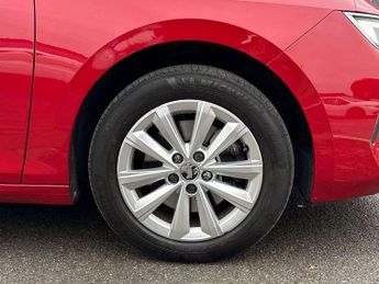 Vauxhall Astra 1.5 Turbo D Design 5dr Auto