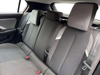 Vauxhall Astra 1.5 Turbo D Design 5dr Auto