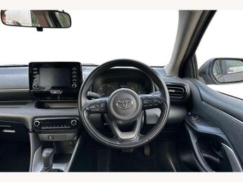 Toyota Yaris 1.5 Hybrid Icon 5dr CVT