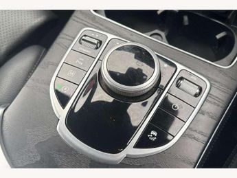 Mercedes-Benz GLC GLC 250d 4Matic AMG Line 5dr 9G-Tronic