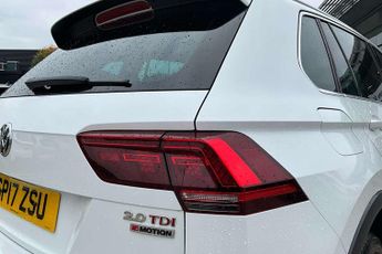 Volkswagen Tiguan 2.0 BiTDi 240 4Motion R-Line 5dr DSG