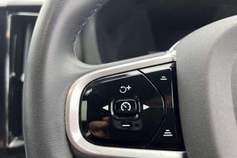 Volvo XC60 2.0 B4D R DESIGN 5dr AWD Geartronic