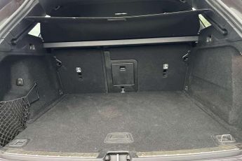 Volvo XC60 2.0 B4D R DESIGN 5dr AWD Geartronic