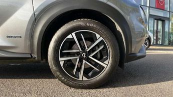 Nissan Juke 1.6 Hybrid N-Connecta 5dr Auto