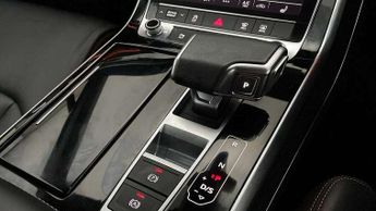 Audi Q7 55 TFSI Quattro S Line 5dr Tiptronic