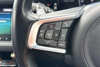 Jaguar XF 2.0i [250] Chequered Flag 4dr Auto