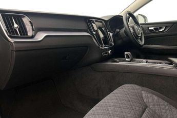 Volvo V60 2.0 B3P Momentum 5dr Auto [7 speed]