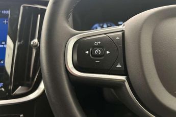 Volvo V60 2.0 B3P Momentum 5dr Auto [7 speed]